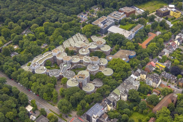 Aerial photograph, University of Duisburg-Essen departments, Neudorf-Nord, Duisburg, Ruhr area, North Rhine-Westphalia, Germany, eye of the law, education, educational institution, DE, Europe, university, teaching institute, aerial photograph, aerial photography, aerial photography, overview, university, bird's-eye view, birds-eyes view, overview