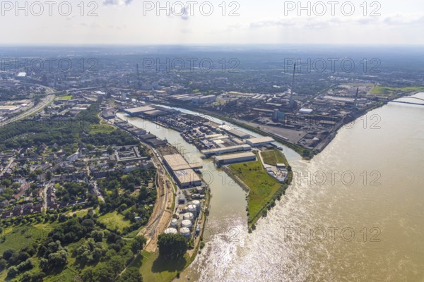 Aerial view, outer harbour and parallel harbour, river Rhine, Neuenkamp, Duisburg, Ruhr area, North Rhine-Westphalia, Germany, DE, Europe, harbour, aerial view, aerial photography, aerial photography, overview, bird's-eye view, birds-eyes view, overview