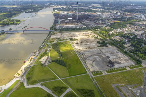 Aerial view, construction area Wörthstraße, new building quarter RHEINORT, Rheinpark Duisburg, Hochfeld, Duisburg, Ruhr area, North Rhine-Westphalia, Germany, construction work, construction area, building site, building plots, construction measure, construction project, construction site, DE, Europe, aerial view, aerial photography, aerial photography, overview, bird's-eye view, overview