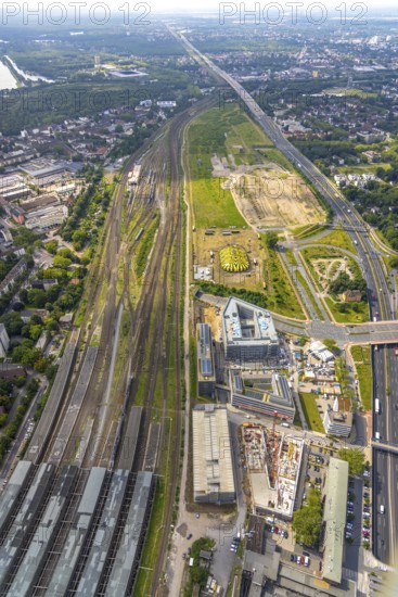 Aerial view, area old goods station, Duisburger Freiheit, design name Duisburger Dünen, construction site Dellviertel, at Duisburg main station, Duisburg, Ruhr area, North Rhine-Westphalia, Germany, railway tracks, construction work, construction area, building site, building plots, construction project, construction site, DE, Europe, junction station, aerial view, aerial photography, aerial photography, overview, bird's eye view, birds-eyes view, overview