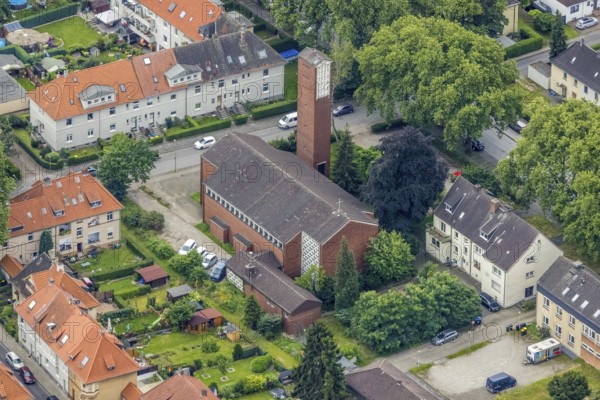 Aerial view, catholic church St. Joseph, Wedau, Duisburg, Ruhr area, North Rhine-Westphalia, Germany, place of worship, DE, Europe, religious community, place of worship, holy place, Kalkweg, church, parish, denomination, aerial photograph, aerial photography, aerial photography, religion, religious site, overview, bird's-eye view, overview