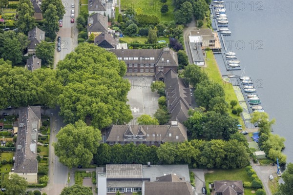 Aerial photo, GGS Grundschule am See, Wedau, Duisburg, Ruhr area, North Rhine-Westphalia, Germany, education, educational institution, DE, Europe, primary school, teaching institute, aerial photography, aerial photography, aerial photography, school, sailboats, overview, bird's eye view, birds-eyes view, overview