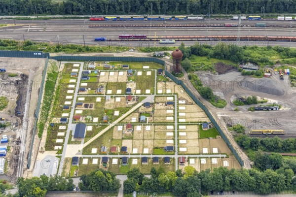 Aerial view, construction site and new railway allotment garden site at the former marshalling yard Wedau, Wedau, Duisburg, Ruhr area, North Rhine-Westphalia, Germany, DE, Europe, shapes and colours, community garden, allotment garden, allotment garden site, allotment garden association, aerial view, aerial photography, aerial photography, allotment garden, overview, bird's-eye view, overview