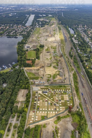 Aerial view, former marshalling yard Wedau, planned new Duisburg residential quarter, Wedau, Duisburg, Ruhr area, North Rhine-Westphalia, Germany, railway tracks, construction work, construction vehicles, construction area, construction site, construction project, construction site, DE, development, Europe, industrial plants, industrial area, industrial site, capacity requirements, aerial view, aerial photography, aerial photography, aerial photography, redevelopment, overview, bird's-eye view, birds-eyes view, derelict railway area, overview