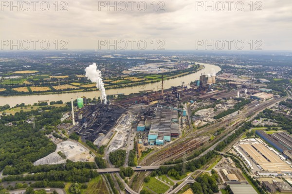 Aerial view, factory site Hüttenwerke Krupp Mannesmann HKM, Hüttenheim, Duisburg, Ruhr area, North Rhine-Westphalia, Germany, DE, Europe, commercial enterprises, commercial area, commercial site, commercial use, industrial area, industrial building, industrial site, aerial photograph, aerial photography, aerial photography, overview, bird's-eye view, overview