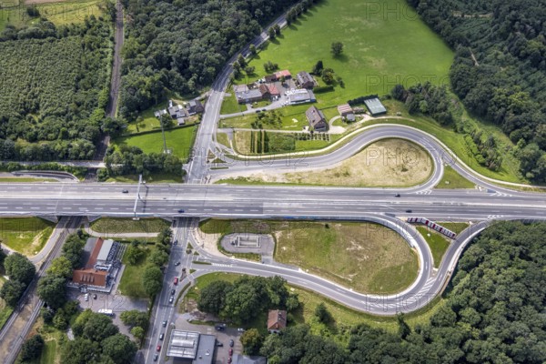 Aerial view, construction site bridge federal road B288 Krefelder Straße extension to motorway A524, Ungelsheim, Duisburg, Ruhr area, North Rhine-Westphalia, Germany, construction work, construction, construction area, building site, building plots, construction project, construction site, bridge, DE, Europe, aerial view, aerial photography, aerial photography, new construction, overview, bird's-eye view, bird's-eye view, overview