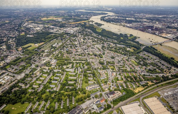 Aerial view, Rheinhausen and Hochemmerich district, floods and inundations Rheinwiesen Rheinhausen and NSG Werthauser Wardt on the river Rhine, Duisburg, Ruhr area, North Rhine-Westphalia, Germany, DE, Europe, Rockelsberg spoil tip, flood, aerial view, aerial photography, aerial photography, Rhine floods, overview, bird's-eye view, overview, inundation