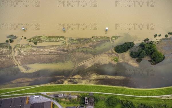 Aerial view, flood river Rhine, flooding river bank area near Alsumer Berg, Beeckerwerth, Duisburg, Ruhr area, North Rhine-Westphalia, Germany, DE, Europe, flood, flood of the century, aerial view, aerial photography, aerial photography, water level Duisburg, Rhine flood, heavy rain, overview, bird's-eye view, overview, flooding