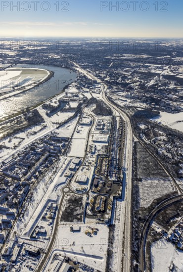 Aerial view, logport III, industrial estate Dahlingstraße, railway settlement, Samskip Multimodal Rail Terminal, Duisburg terminal, container terminal, Friemersheim, Duisburg, Ruhr area, North Rhine-Westphalia, Germany, DE, Europe, aerial photography, aerial photography, aerial photography, snow, overview, bird's eye view, winter, birds-eyes view, cleared roads, overview