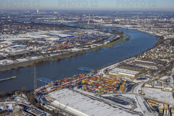 Aerial view, Logport II, warehouse and goods handling, river Rhine, Hüttenheim, Duisburg, Ruhr area, North Rhine-Westphalia, Germany, DE, Europe, aerial view, aerial photography, aerial photography, snow, overview, bird's eye view, winter, birds-eyes view, cleared roads, overview