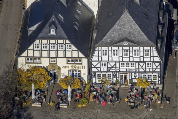 Aerial view, half-timbered inns at the market with outdoor catering in Brilon, Sauerland, North Rhine-Westphalia, Germany, outdoor catering, Brilon, Cafe am Markt, Café, DE, Europe, inn, gastronomy, Jägerhof Restaurant, aerial view, aerial photography, aerial photography, restaurant, overview, bird's-eye view, overview
