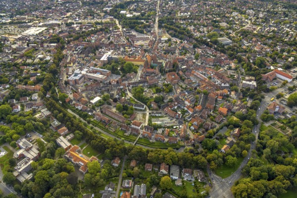 Aerial view, old town and green old town ring with catholic St. Lamberti church at the market place, town hall with renovation, protestant church at the market, Liebfrauenburg, St. Katharinen-Stift and St.-Vinzenz-Krankenhaus in Coesfeld, Münsterland, North Rhine-Westphalia, Germany, old town, place of worship, authority, castle, Coesfeld, DE, Europe, religious community, place of worship, holy place, church, parish, denomination, aerial view, aerial photography, aerial photography, town hall, religion, religious site, castle, overview, bird's-eye view, birds-eyes view, overview