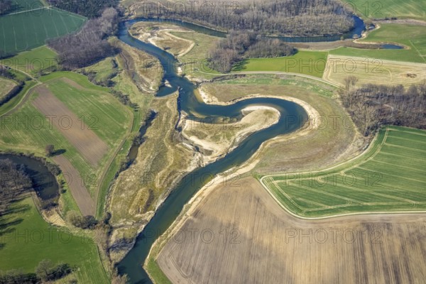 Aerial view, Lippe reorganisation, river Lippe, renaturation, new Lippe meanders, restoration of the old Lippe meanders, natural river course, Hötting, Datteln, Ruhr area, North Rhine-Westphalia, Germany, DE, Europe, birds-eyes view, aerial photography, aerial photography, overview, bird's eye view
