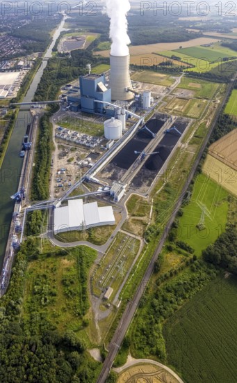 Aerial view of the power plant facilities and exhaust gas towers of the coal-fired power plant Datteln 4 Uniper power plant Im Löringhof at the Dortmund-Ems canal in Datteln in the Ruhr area in the federal state of North Rhine-Westphalia, Germany, Datteln, Ruhr area, North Rhine-Westphalia, DE, Europe, aerial view, birds-eyes view, aerial photography, aerial photography, overview, bird's eye view