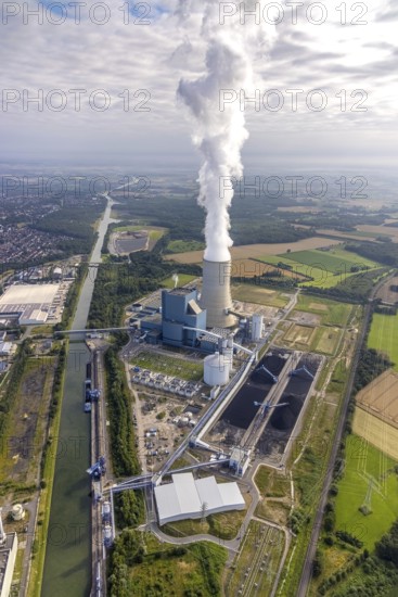 Aerial view of the power plant facilities and exhaust gas towers of the coal-fired power plant Datteln 4 Uniper power plant Im Löringhof at the Dortmund-Ems canal in Datteln in the Ruhr area in the federal state of North Rhine-Westphalia, Germany, Datteln, Ruhr area, North Rhine-Westphalia, DE, Europe, aerial view, birds-eyes view, aerial photography, aerial photography, overview, bird's eye view