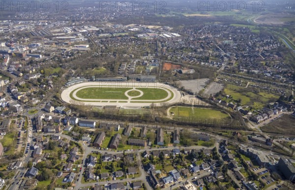 Aerial view, trotting track Dinslaken, Bärenkampallee, Dinslaken, Ruhr area, North Rhine-Westphalia, Germany, DE, Europe, aerial view, aerial photography, aerial photography, championship, Niederrhein, Niederrheinischer Trabrennverein Dinslaken, horse racing, Rhine, sports, sports facilities, sports venue, trotting track, trotting race, overview, bird's eye view, competition, birds-eyes view, overview
