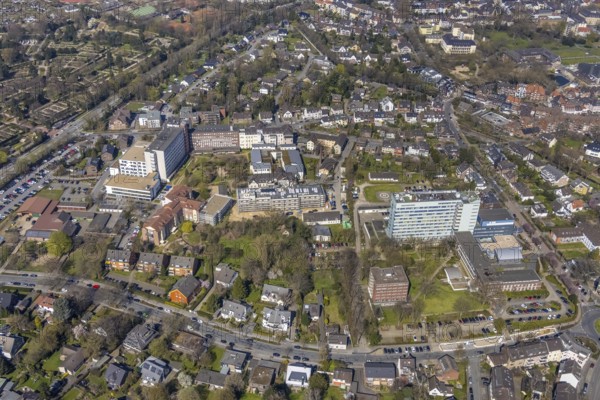 Aerial view, Construction site new building at the Evang. Klinikum Niederrhein, Evang. hospital, St. Vinzenz-Hospital, Dinslaken, Ruhr area, North Rhine-Westphalia, Germany, construction work, construction area, building site, building plots, construction project, construction site, DE, Europe, healthcare, hospital, clinic, clinic centre, hospital, aerial view, aerial photography, aerial photography, medical facility, medical aid, new building, Lower Rhine, emergency service, Rhine, overview, bird's-eye view, bird's-eye view, overview, medical care