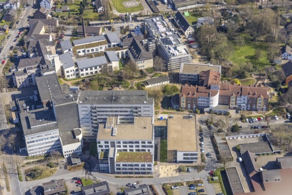 Aerial view, construction site at the Evang. Klinikum Niederrhein, St. Vinzenz-Hospital, Dinslaken, Ruhr area, North Rhine-Westphalia, Germany, construction work, construction area, building site, building plots, construction project, construction site, DE, Europe, healthcare, hospital, clinic, clinic centre, hospital, aerial photograph, aerial photography, aerial photography, medical facility, medical aid, new building, Lower Rhine, emergency service, Rhine, overview, bird's eye view, birds-eyes view, overview, medical care
