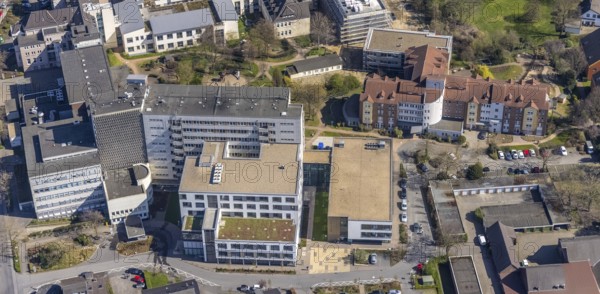 Aerial view, construction site at the Evang. Klinikum Niederrhein, St. Vinzenz-Hospital, Dinslaken, Ruhr area, North Rhine-Westphalia, Germany, construction work, construction area, building site, building plots, construction project, construction site, DE, Europe, healthcare, hospital, clinic, clinic centre, hospital, aerial photograph, aerial photography, aerial photography, medical facility, medical aid, new building, Lower Rhine, emergency service, Rhine, overview, bird's eye view, birds-eyes view, overview, medical care