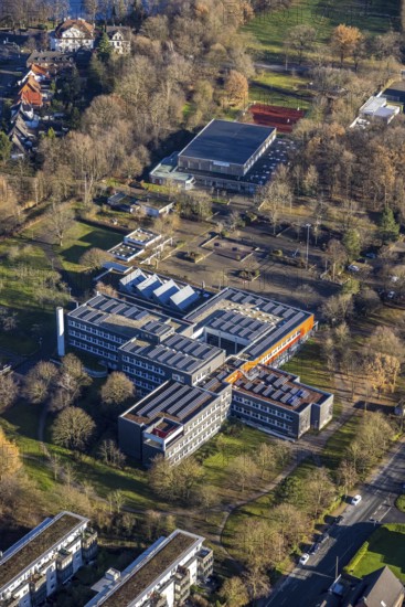 Aerial view of Neue Schule and Erich-Klausener Realschule in Juliusstraße in Dorsten in the Ruhr area in North Rhine-Westphalia, Germany, education, educational institution, DE, Germany, Dorsten, Europe, educational institute, aerial view, aerial photograph, aerial photography, aerial photography, North Rhine-Westphalia, Realschule, Ruhr area, school, overview, bird's-eye view, overview