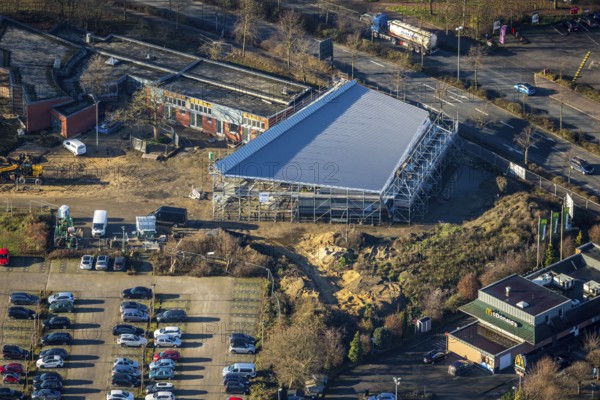 Aerial view of a construction site and new construction of a skate park in Dorsten in the Ruhr area in North Rhine-Westphalia, Germany, construction work, construction, construction area, building site, building plots, construction project, construction site, DE, Germany, Dorsten, Europe, aerial view, aerial photograph, aerial photography, aerial photography, new construction, North Rhine-Westphalia, Ruhr area, skater, overview, bird's eye view, birds-eyes view, overview