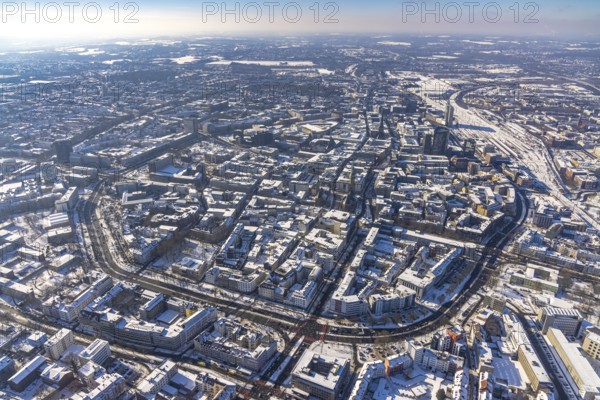 Aerial view, city centre, Wallring, central station, city, Dortmund, Ruhr area, North Rhine-Westphalia, Germany, railway tracks, railway station, DE, Deutsche Bahn AG, Europe, railway tracks, main station, aerial view, aerial photography, aerial photography, RWE Tower, snow, city view, city area, city centre, Thier-Galerie Dortmund, overview, bird's-eye view, winter, onset of winter, winter landscape, birds-eyes view, overview