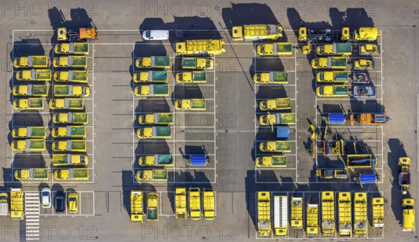 Aerial view, EDG - Entsorgung Dortmund GmbH, car park, Dortmunder Mineralstoffverwertungs GmbH, harbour, Dortmund, Ruhr area, North Rhine-Westphalia, Germany, DE, Europe, shapes and colours, commercial enterprises, commercial area, commercial location, commercial use, industrial area, industrial location, aerial photograph, aerial photography, aerial photography, overview, bird's-eye view, overview