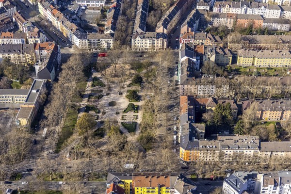 Aerial view, Nordmarkt, petanque court, boules court on the Nordmarkt, Nordmarkt primary school, harbour, Dortmund, Ruhr area, North Rhine-Westphalia, Germany, education, educational institution, DE, Europe, leisure activities, primary school, basic tax, green area, real estate, educational institute, aerial photograph, aerial photography, aerial photography, park, park facilities, school, overview, bird's eye view, residential area, residential area, residential buildings, residential quality, residential quarter, housing estate, bird's eye view, overview