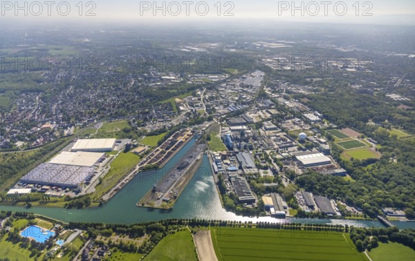 Aerial view, Lindhorster Hafen, coal harbour of the inland port Dortmunder Hafen AG in Dortmund in the federal state of North Rhine-Westphalia, Germany, Dortmund, Ruhr area, North Rhine-Westphalia, DE, Europe, birds-eyes view, aerial view, aerial photography, aerial photography, overview, bird's eye view, Dortmund harbour, inland port, Dortmund-Ems canal, freight traffic