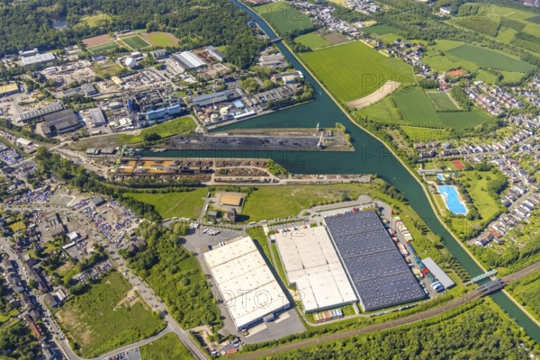 Aerial view, Lindhorster Hafen, coal harbour of the inland port Dortmunder Hafen AG in Dortmund in the federal state of North Rhine-Westphalia, Germany, Dortmund, Ruhr area, North Rhine-Westphalia, DE, Europe, birds-eyes view, aerial view, aerial photography, aerial photography, overview, bird's eye view, Dortmund harbour, inland port, Dortmund-Ems canal, freight traffic