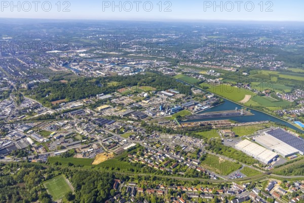Aerial view, Lindhorster Hafen, coal harbour of the inland port Dortmunder Hafen AG in Dortmund in the federal state of North Rhine-Westphalia, Germany, Dortmund, Ruhr area, North Rhine-Westphalia, DE, Europe, birds-eyes view, aerial view, aerial photography, aerial photography, overview, bird's eye view, Dortmund harbour, inland port, Dortmund-Ems canal, freight traffic