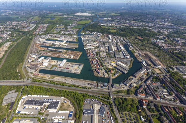 Aerial view, coal harbour of the inland port Dortmunder Hafen AG in Dortmund in the federal state of North Rhine-Westphalia, Germany, Dortmund, Ruhr area, North Rhine-Westphalia, DE, Europe, birds-eyes view, aerial photography, aerial photography, overview, bird's eye view, Dortmund harbour, inland port, Dortmund-Ems canal, freight traffic