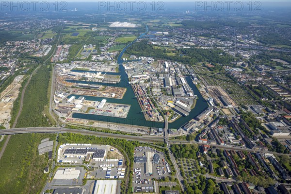 Aerial view, coal harbour of the inland port Dortmunder Hafen AG in Dortmund in the federal state of North Rhine-Westphalia, Germany, Dortmund, Ruhr area, North Rhine-Westphalia, DE, Europe, birds-eyes view, aerial photography, aerial photography, overview, bird's eye view, Dortmund harbour, inland port, Dortmund-Ems canal, freight traffic