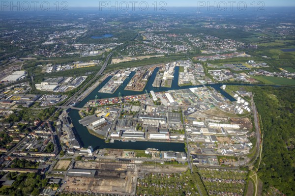 Aerial view, coal harbour of the inland port Dortmunder Hafen AG in Dortmund in the federal state of North Rhine-Westphalia, Germany, Dortmund, Ruhr area, North Rhine-Westphalia, DE, Europe, birds-eyes view, aerial photography, aerial photography, overview, bird's eye view, Dortmund harbour, inland port, Dortmund-Ems canal, freight traffic