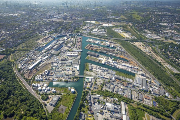 Aerial view, coal harbour of the inland port Dortmunder Hafen AG in Dortmund in the federal state of North Rhine-Westphalia, Germany, Dortmund, Ruhr area, North Rhine-Westphalia, DE, Europe, birds-eyes view, aerial photography, aerial photography, overview, bird's eye view, Dortmund harbour, inland port, Dortmund-Ems canal, freight traffic