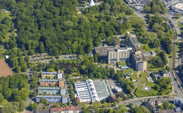 Aerial view, Klinikum Nord Dortmund, DEPOT cultural centre, harbour, Dortmund, Ruhr area, North Rhine-Westphalia, Germany, DE, Erlebniswelt Fredenbaum - BIG TIPI, Europe, healthcare, hospital, helipad, clinic, hospital, culture, cultural venue, art, aerial view, aerial photography, aerial photography, medical facility, medical aid, municipal clinics, overview, events, venue, event location, bird's eye view, birds-eyes view, colourful house facades, cultural use, overview, medical care