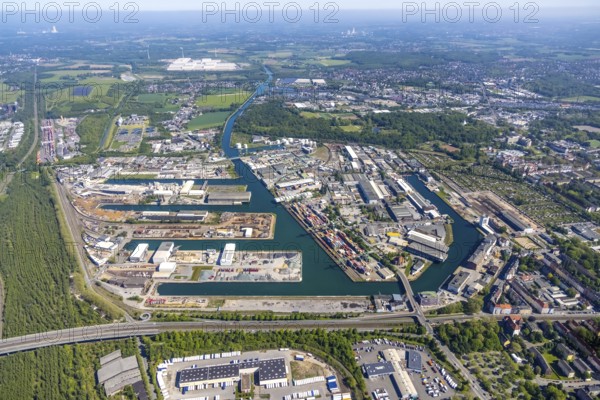 Aerial view, coal harbour of the inland port Dortmunder Hafen AG in Dortmund in the federal state of North Rhine-Westphalia, Germany, Dortmund, Ruhr area, North Rhine-Westphalia, DE, Europe, birds-eyes view, aerial photography, aerial photography, overview, bird's eye view, Dortmund harbour, inland port, Dortmund-Ems canal, freight traffic
