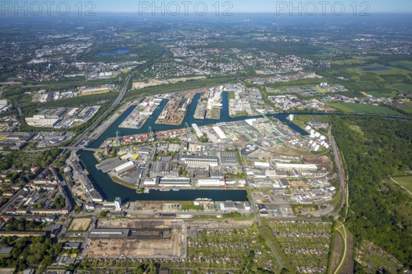Aerial view, coal harbour of the inland port Dortmunder Hafen AG in Dortmund in the federal state of North Rhine-Westphalia, Germany, Dortmund, Ruhr area, North Rhine-Westphalia, DE, Europe, birds-eyes view, aerial photography, aerial photography, overview, bird's eye view, Dortmund harbour, inland port, Dortmund-Ems canal, freight traffic
