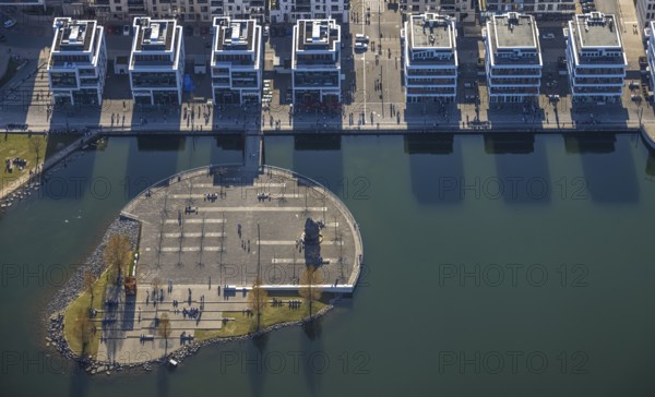 Aerial view, sunbathing at Lake Phoenix, spring weather on Dortmund's sunbathing lawns, Dortmund, Ruhr area, North Rhine-Westphalia, Germany, Marl, DE, Europe, birds-eyes view, aerial view, aerial photography, aerial photography, overview, overview, bird's eye view, spring, summer weather in March, Dortmund sunbathing lawns, sunbathing with Corona distance