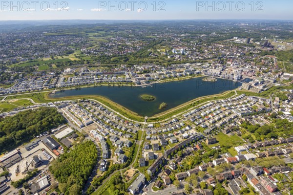 Aerial view, Phoenix Lake, Schüren, Dortmund, Ruhr area, North Rhine-Westphalia, Germany, DE, Europe, property tax, real estate, aerial photography, aerial photography, aerial photography, Phoenix Lake, overview, bird's eye view, residential complex, living and living, residential area, residential buildings, residential quality, residential neighbourhood, housing estate, birds-eyes view, overview, Emscher, River Emscher
