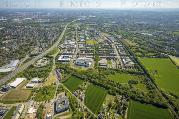 Aerial photograph, Dortmund University of Technology and Dortmund Technology Park, Oespel, Dortmund, Ruhr area, North Rhine-Westphalia, Germany, A40 motorway, DE, Emil-Figge-Straße, Europe, university, aerial photograph, aerial photography, aerial photography, TU Dortmund, technology centre, overview, university, bird's-eye view, bird's-eye view, overview