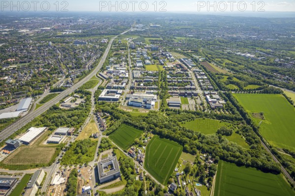 Aerial photograph, Dortmund University of Technology and Dortmund Technology Park, Oespel, Dortmund, Ruhr area, North Rhine-Westphalia, Germany, A40 motorway, DE, Emil-Figge-Straße, Europe, university, aerial photograph, aerial photography, aerial photography, TU Dortmund, technology centre, overview, university, bird's-eye view, bird's-eye view, overview