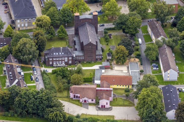 Aerial view, St. Charles Borromeo Catholic Church in the Dorstfeld district of Dortmund, Ruhr area, North Rhine-Westphalia, Germany, place of worship, DE, Dortmund, Europe, religious community, place of worship, holy place, church, parish, denomination, aerial photograph, aerial photography, aerial photography, religion, religious site, overview, bird's-eye view, bird's-eye view, overview