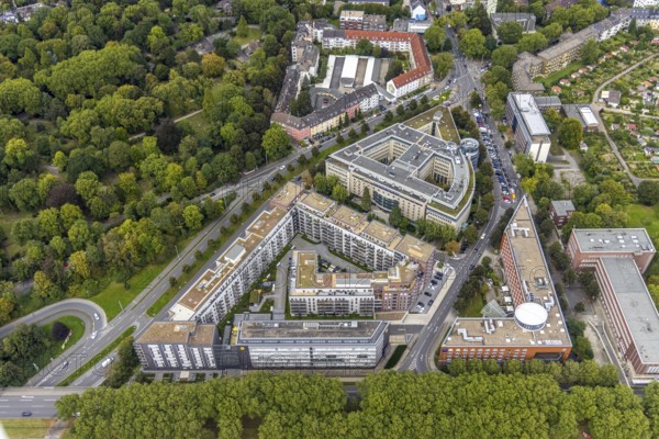 Aerial view, Berswordt-Carrée, Berswordt-Quartier with Westfalen-Center as well as Hotel Dorint an den Westfalenhallen and Steigenberger Hotel Dortmund in the district Westfalenhalle in Dortmund, Ruhr area, North Rhine-Westphalia, Germany, DE, Dortmund, Europe, gastronomy, hotel, hotel facilities, hotel business, aerial view, aerial photography, aerial photography, overview, bird's-eye view, overview