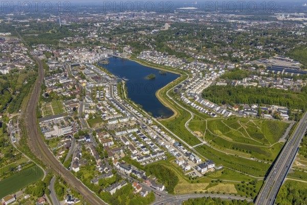 Aerial view, Phoenix Lake, Berghofen, Dortmund, Ruhr area, North Rhine-Westphalia, Germany, DE, Europe, property tax, real estate, aerial photography, aerial photography, aerial photography, Phoenix Lake, overview, bird's-eye view, housing estate, living and living, residential area, residential buildings, residential quality, residential neighbourhood, housing estate, birds-eyes view, overview, Emscher, Emscher River