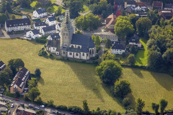 Aerial view, renovation work on the steeple of St. Josef's Catholic Church in the Kirchlinde district of Dortmund, Ruhr area, North Rhine-Westphalia, Germany, place of worship, DE, Dortmund, Europe, religious community, place of worship, sacred site, church, parish, church steeple, denomination, aerial view, aerial photography, aerial photography, religion, religious site, overview, bird's-eye view, overview