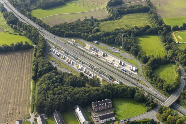Aerial view, motorway A45 rest area Westerfilde and rest area Kirchlinde in the district Westerfilde in Dortmund, Ruhr area, North Rhine-Westphalia, Germany, motorway, DE, Dortmund, Europe, aerial view, aerial photography, aerial photography, rest areas, road traffic, overview, bird's eye view, birds-eyes view, overview