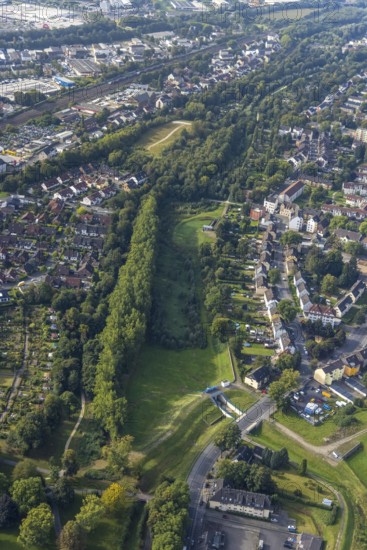 Aerial view, green area at Schmechtingsbach in the district Marten in Dortmund, Ruhr area, North Rhine-Westphalia, Germany, DE, Dortmund, Europe, aerial view, aerial photography, aerial photography, overview, bird's eye view, birds-eyes view, overview
