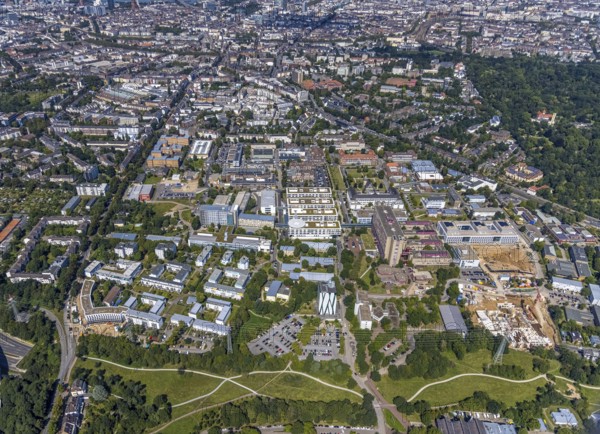 Aerial view, construction site and new building at the University Hospital Düsseldorf in the district Bilk in Düsseldorf, Rhineland, North Rhine-Westphalia, Germany, construction work, construction area, construction site, building plots, construction project, construction site, DE, Düsseldorf, Europe, aerial view, aerial photography, aerial photography, new building, overview, bird's-eye view, overview