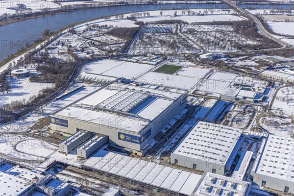 Aerial view, MERKUR SPIEL-ARENA football stadium, Düsseldorf, Rhineland, North Rhine-Westphalia, Germany, Arena, DE, Europe, Fortuna Düsseldorf F95, football pitch, football stadium, aerial view, aerial photography, aerial photography, snow, sports facilities, sports field, sports venue, stadium, overview, events, venue, event location, bird's-eye view, winter, birds-eyes view, overview